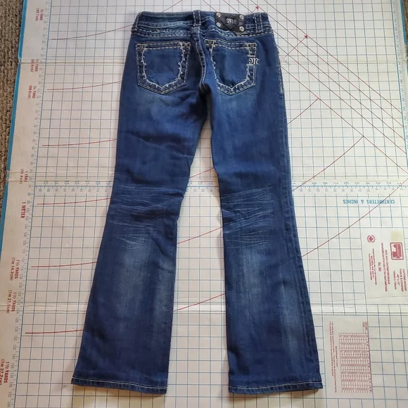 Miss Me Boot Women's Size 27 Jeans Actual 28x30 Denim Beaded Jeweled Blue - Picture 10 of 16